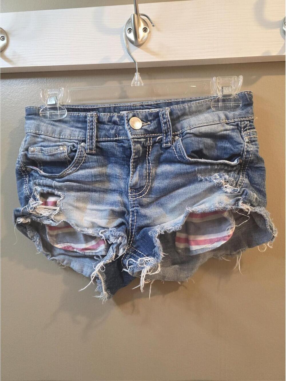 Daytrip Womens Blue Jean Shorts, Size 25